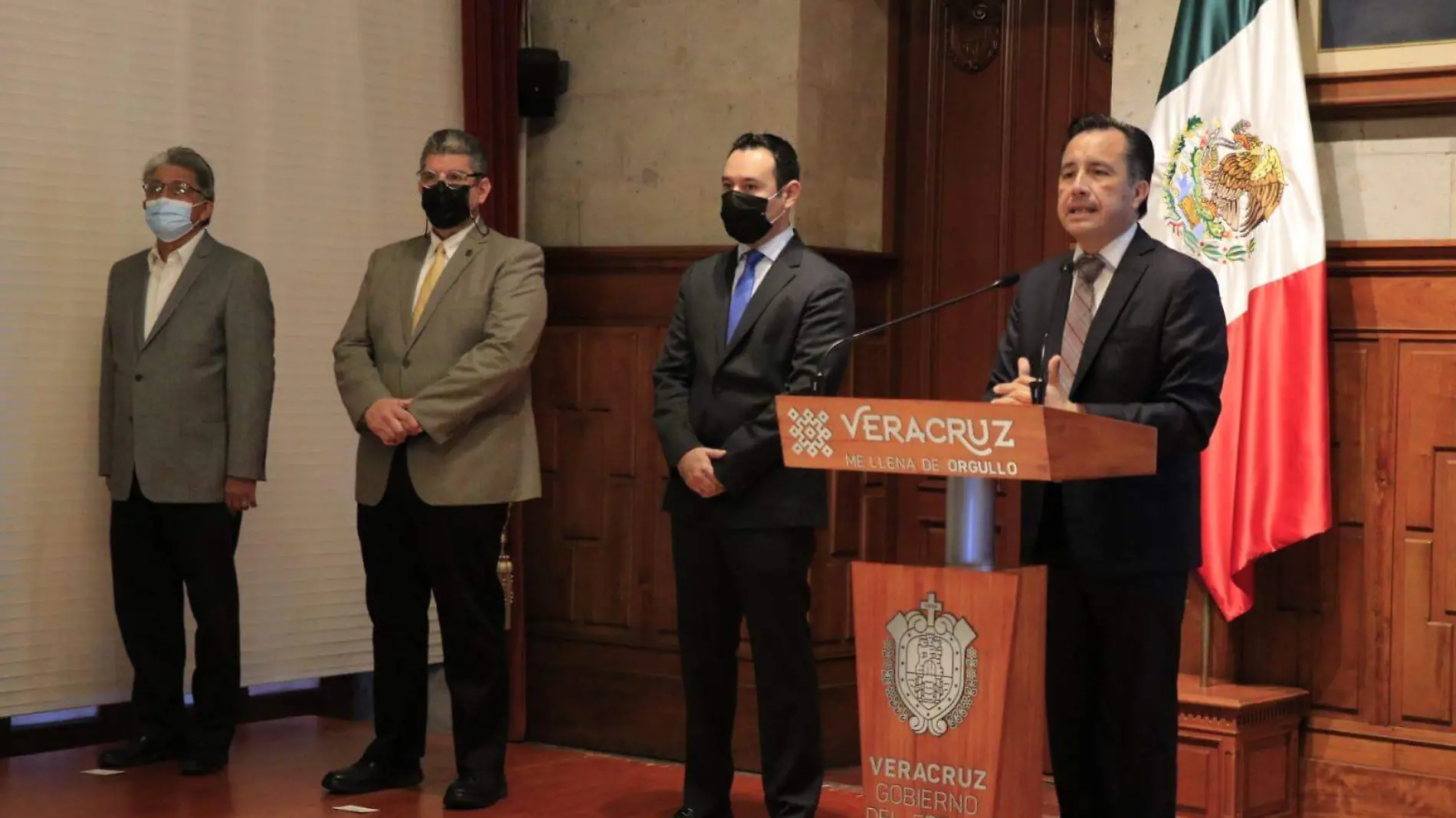 Anuncia gobernador estrategia de reactivacion economica para Veracruz